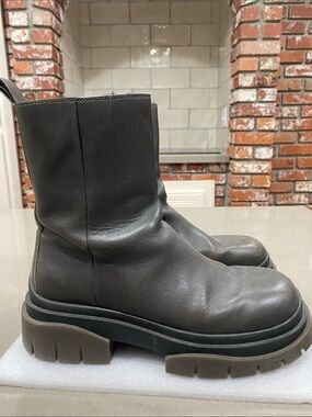 ASH sting boot grey green size 41 womens 10.5/11